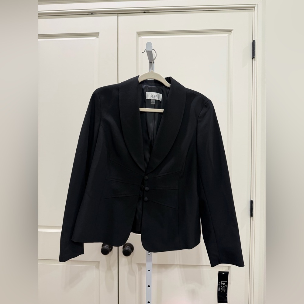 Le Suit Petite Black suit jacket